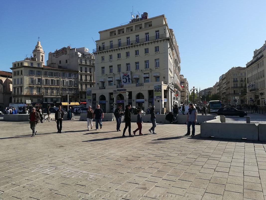 006- Marseille Vieux-Port.jpg - dav